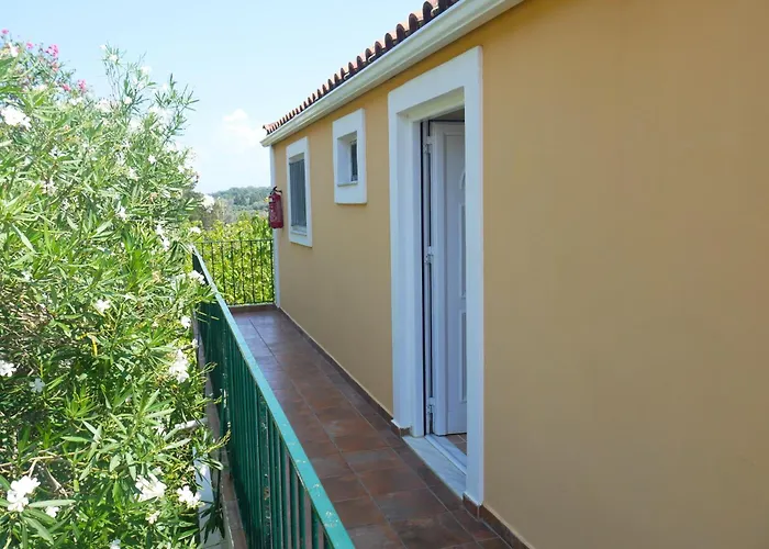 Villa Vania Gardenos