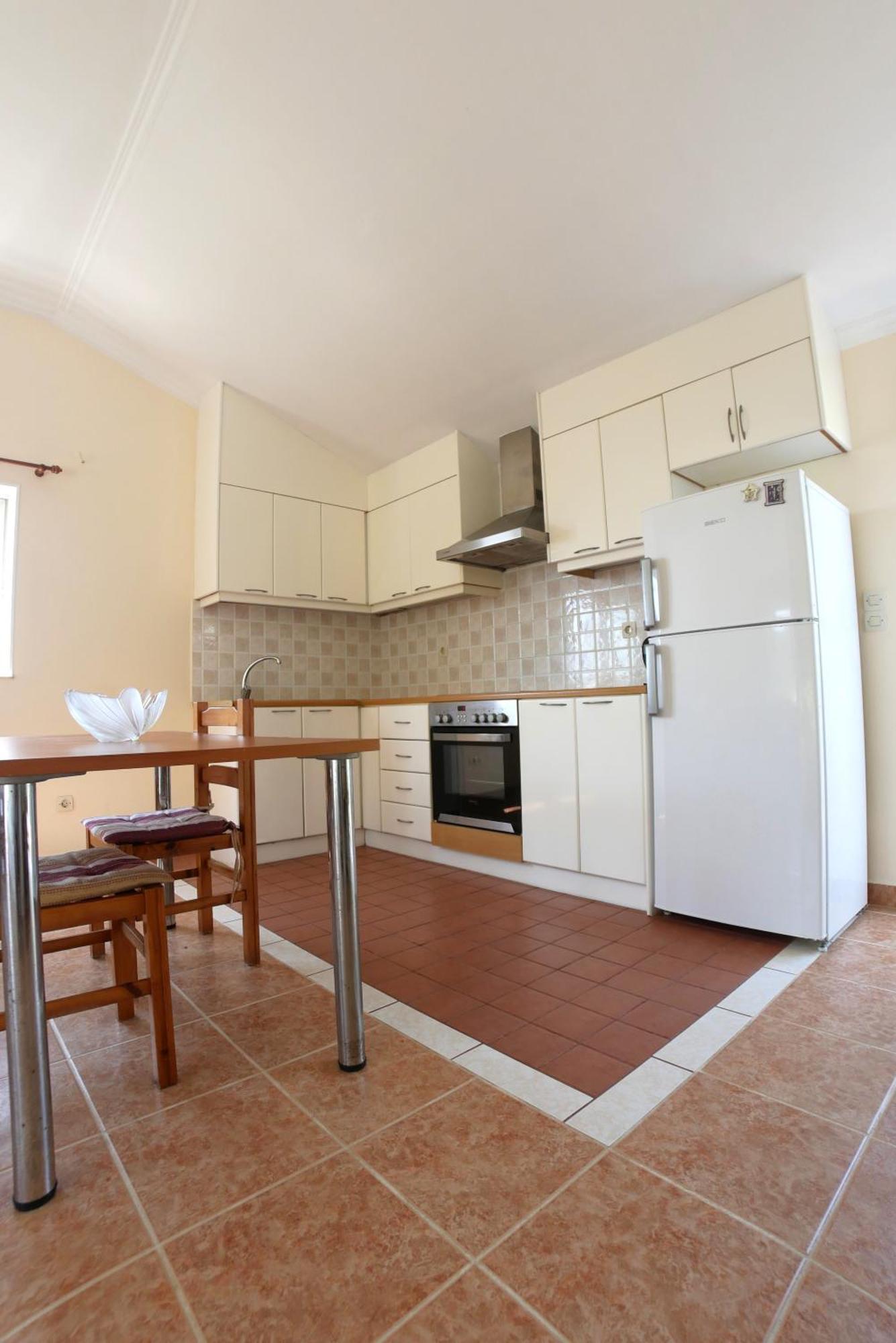 Vania Gardenos Apartment