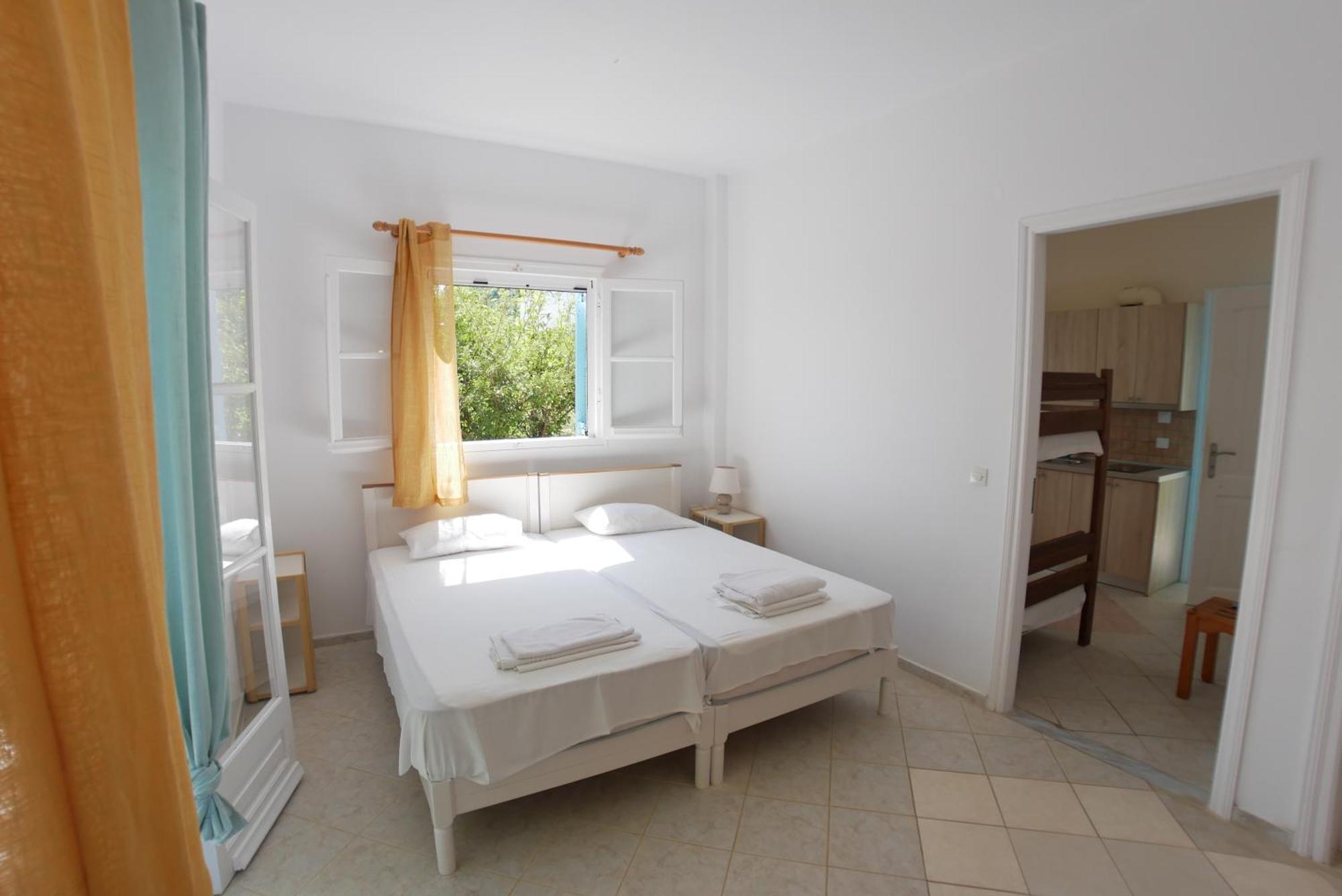 Vania Gardenos Apartment Vitalades