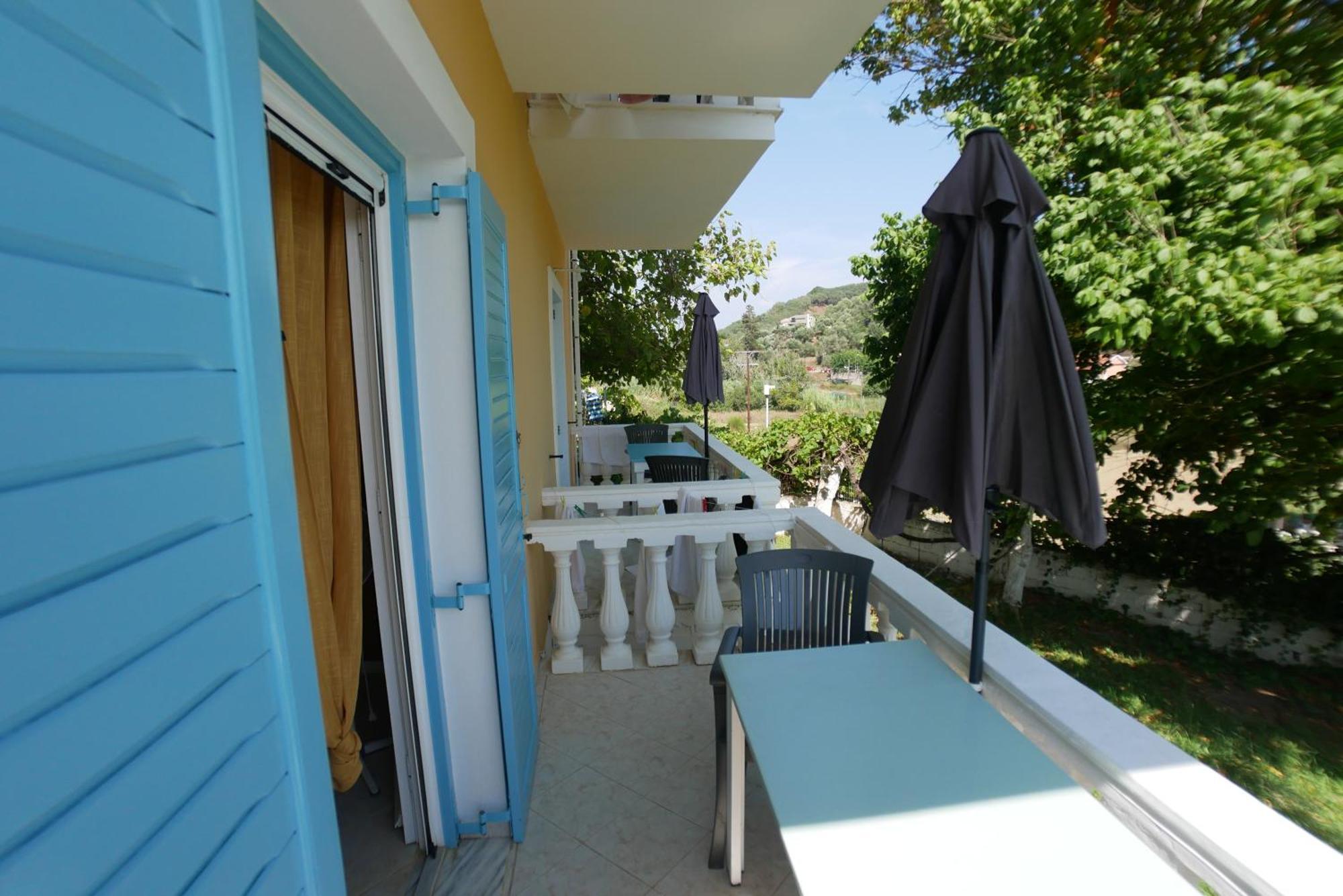 Vania Gardenos Apartmán *