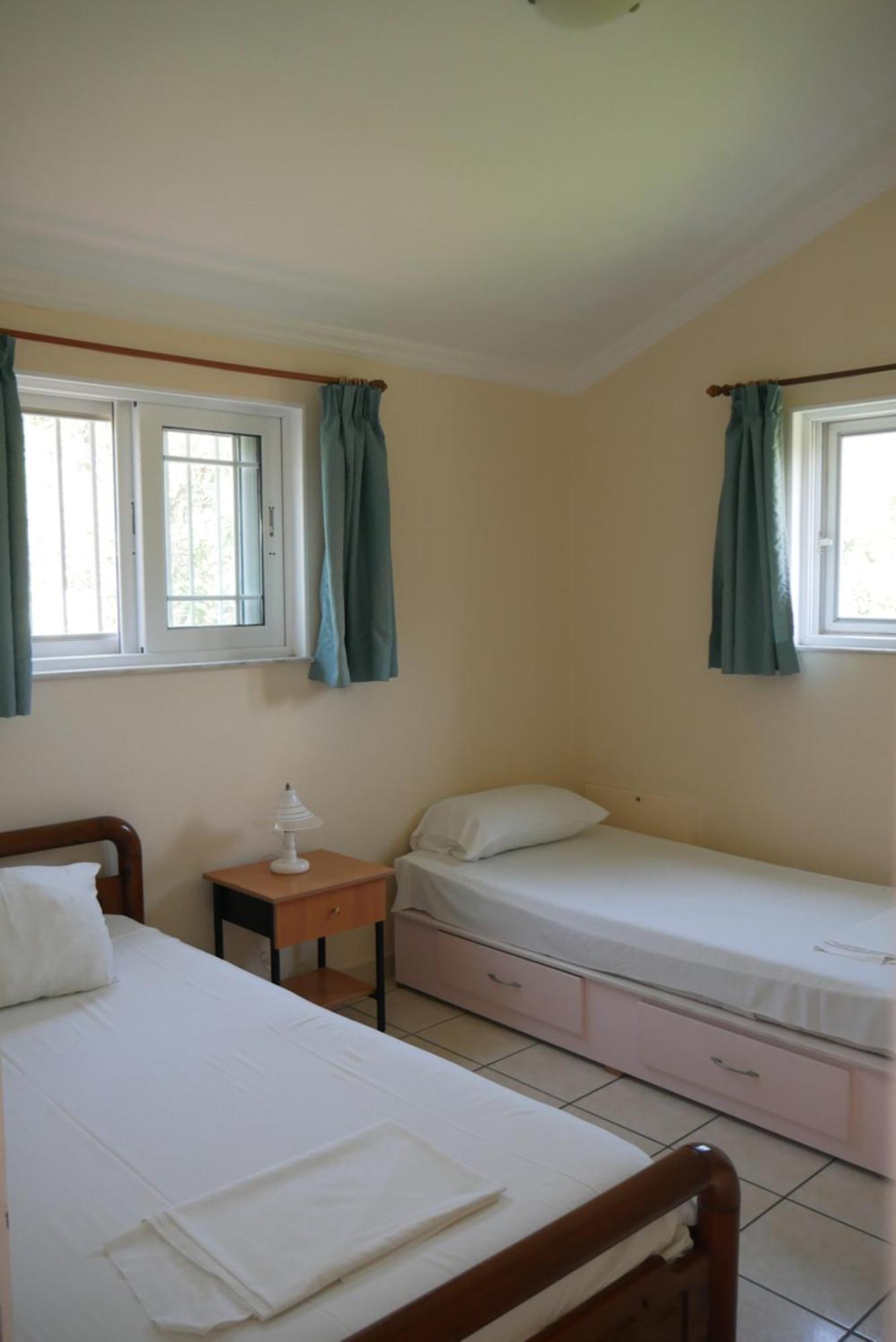 Vania Gardenos Apartmán *