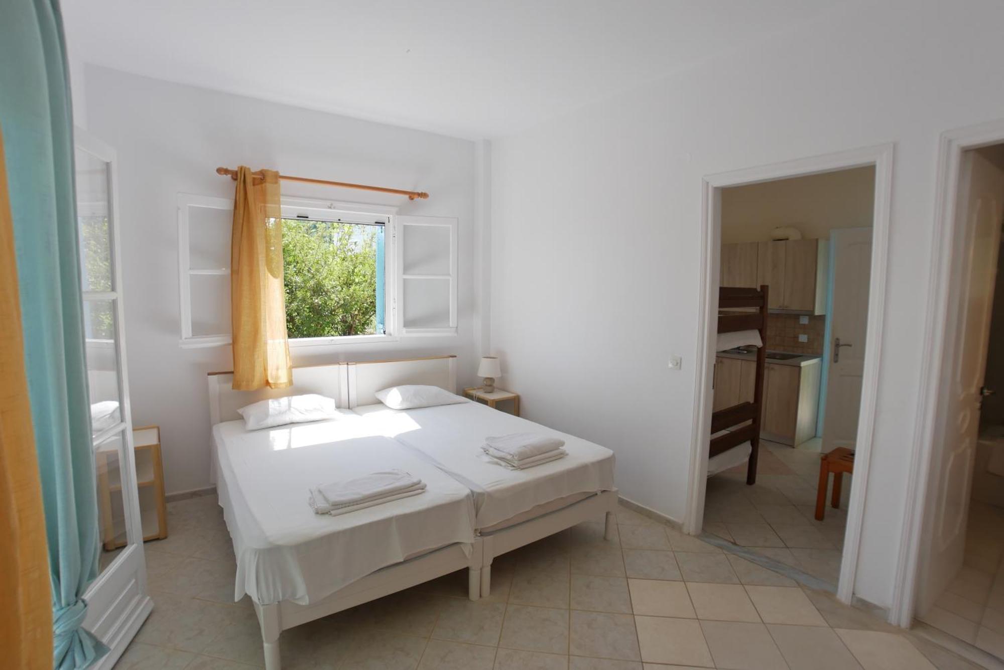 Vania Gardenos Apartamento
