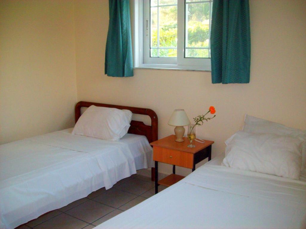 Vania Gardenos Apartmán *